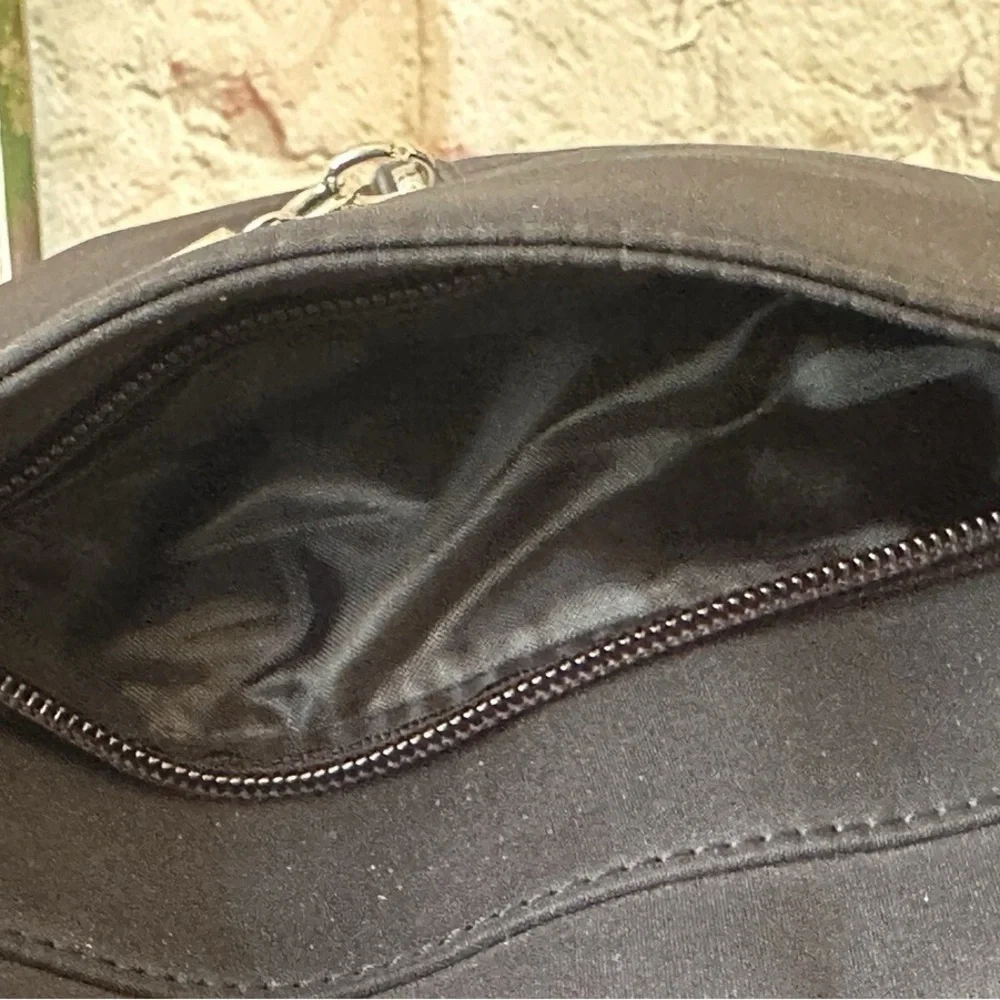 Black Max New York Collection Messenger  Bag